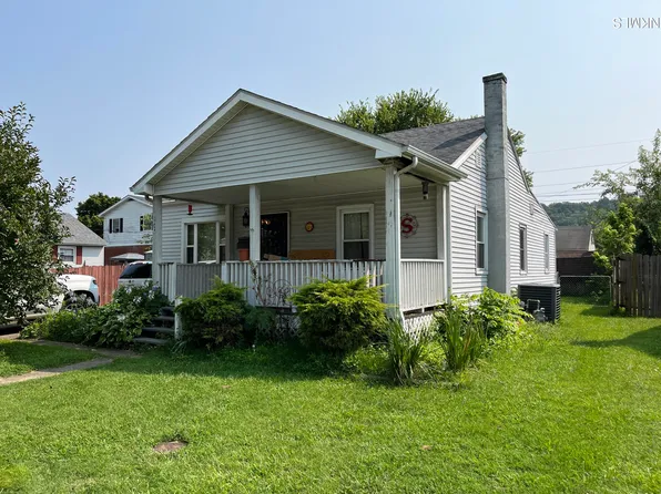 905 Kelly St, Carrollton, KY 41008