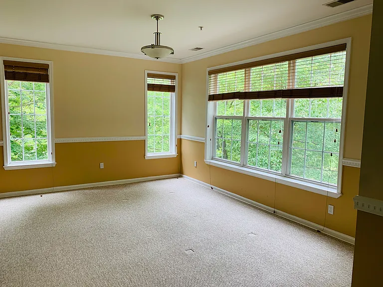 Dinning Area facing to Open Kitchen