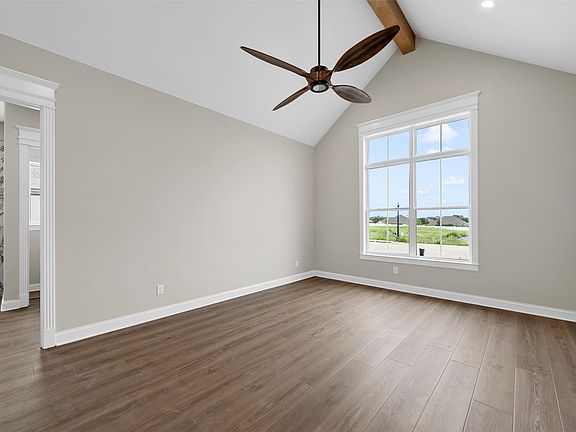 3rd image of 36 Pinehurst Dr