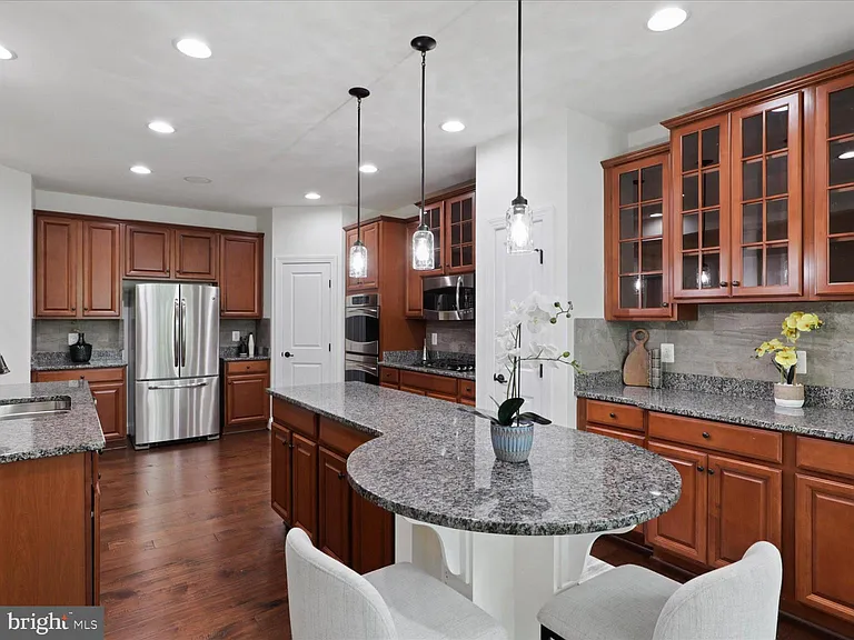 41595 Revival Dr — Photo 20