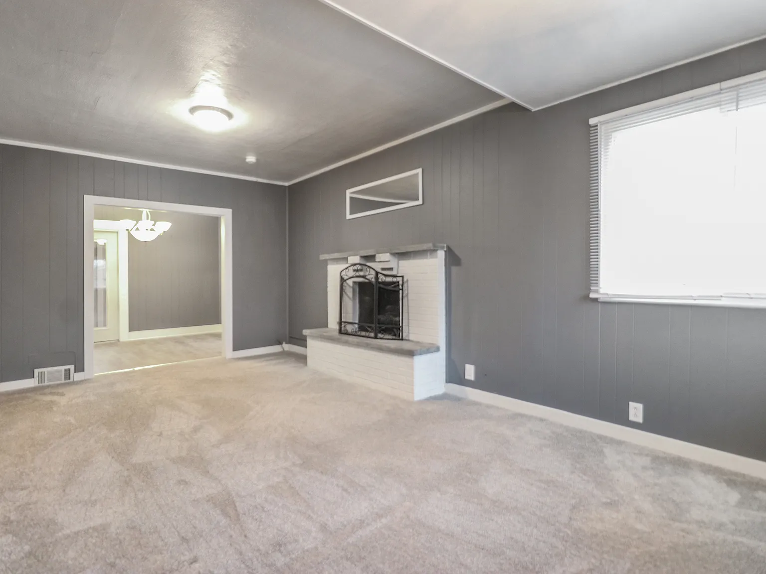 Stylish Living in Mishawaka! — Photo 2
