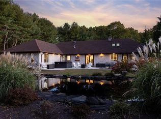 140 White Birch Cir, Scituate, RI 02831