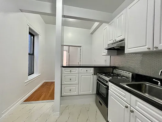 Rented by Highline Residential | media 22