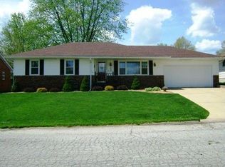 132 Crescent Dr, Chillicothe, MO 64601