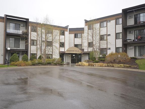 2nd image of 401 E Burnsville Pkwy APT 319