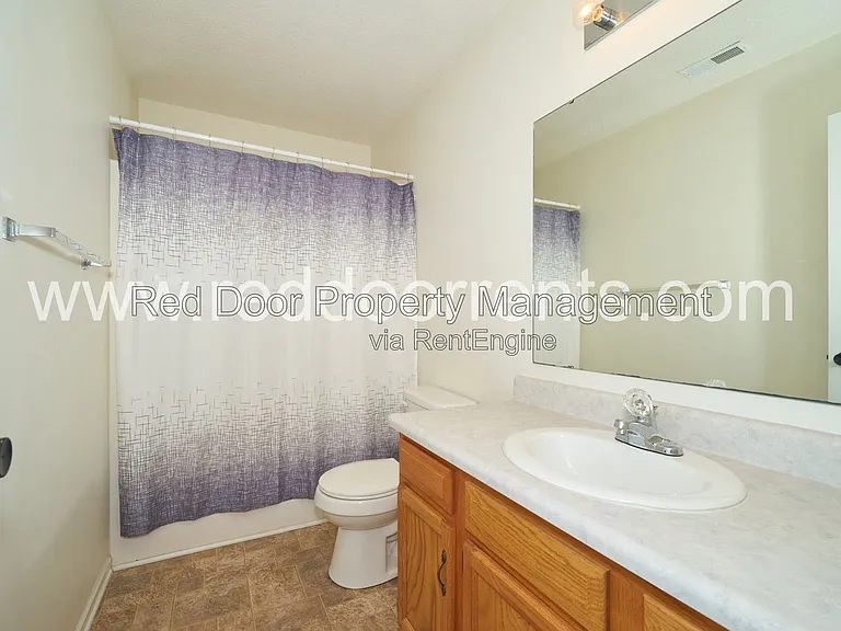 127 Broadmoor Bnd — Photo 13