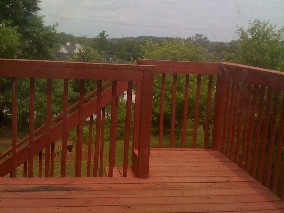 2nd image of 425 Payton Ct