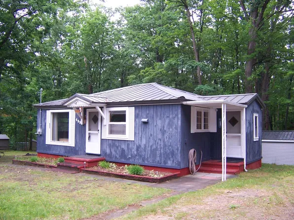 409 Marvin Rd, Roscommon, MI 48653