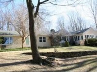 30 Blackman Rd, Ridgefield, CT 06877