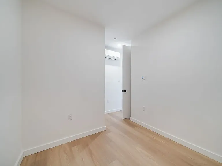 931 Carroll St #1007 — Photo 9