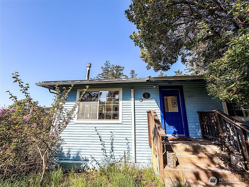 2nd image of 4622 Deer Harbor Road