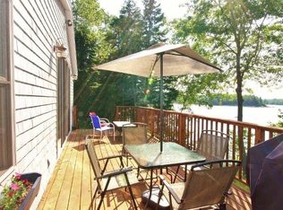 135 Harrington Cove Rd, Spruce Head, ME 04859
