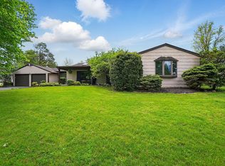 21 Hedgely Rd, Springfield, OH 45506