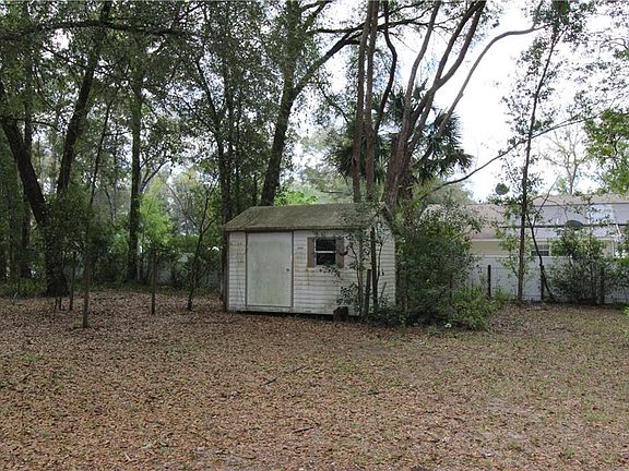 3rd image of 30940 Interlachen Dr