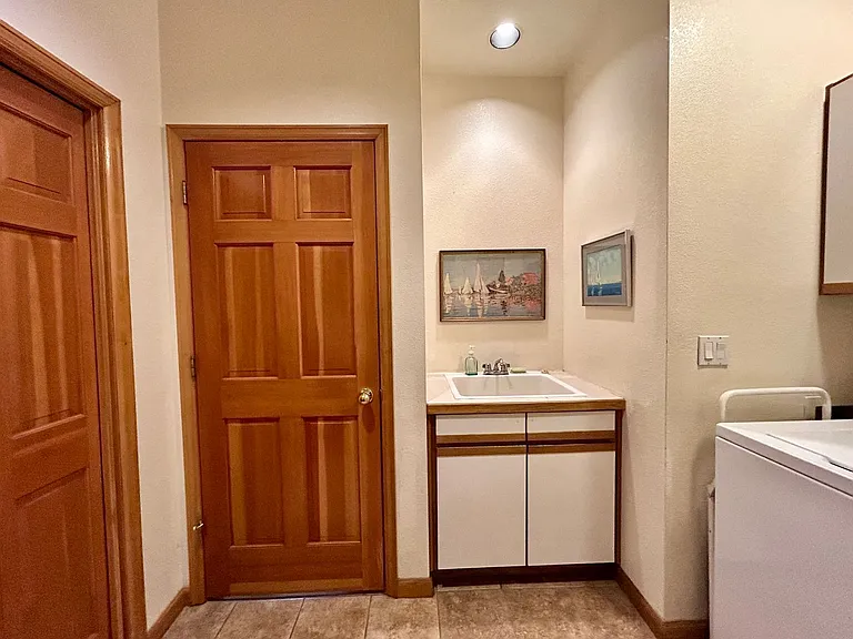 3642 Larkwood Ct — Photo 24