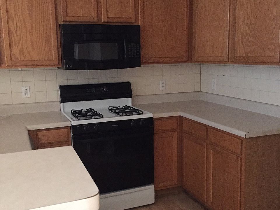 2nd image of 1834 N 83rd Ln
