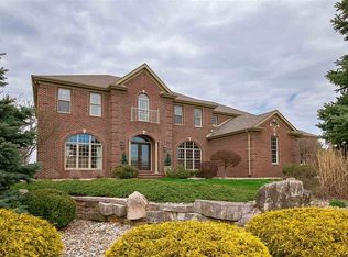 14197 Avery Point, Granger, IN 46530