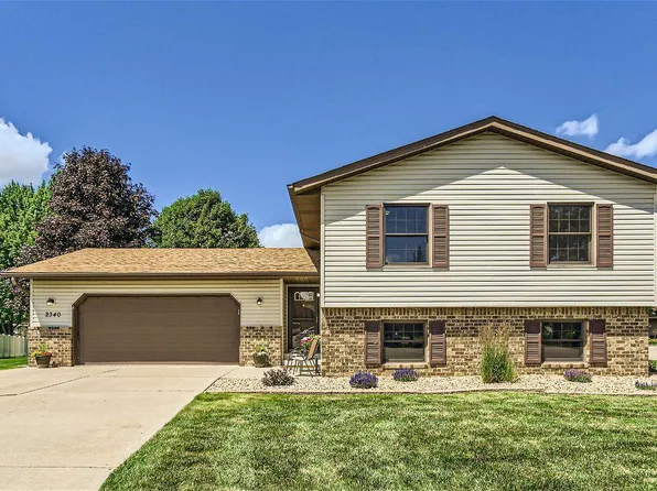 2340 Helena Ave N, Oakdale, MN 55128