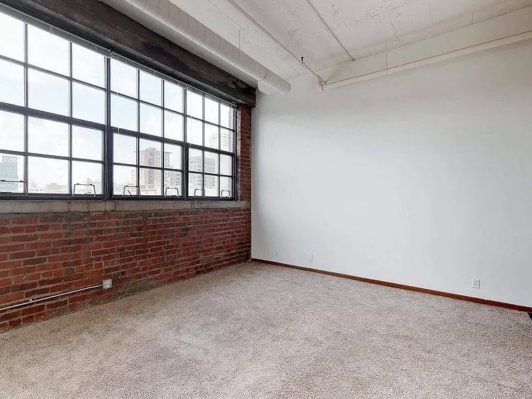 Skinner Macaroni Lofts — Photo 37