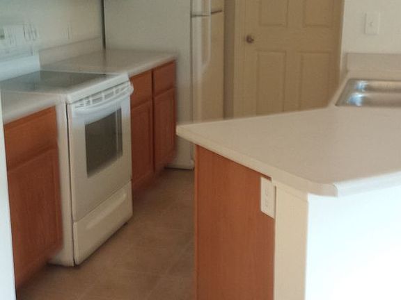 4th image of 8011 Valle Creek Pkwy Unit 308
