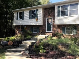 204 Maryland Rd, Stevensville, MD 21666