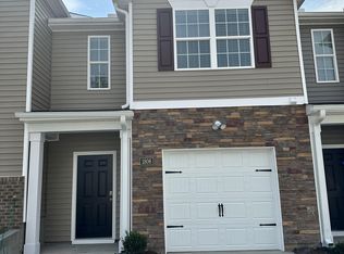 1806 Gracie Ln, Carthage, NC 28327