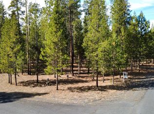 15111 River Loop Dr W, Bend, OR 97707