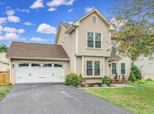 509 Duxbury Ln, Salem, VA 24153