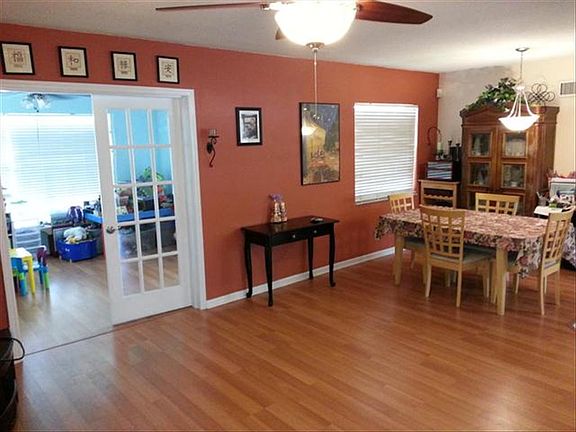 4th image of 1472 Laconia Dr E
