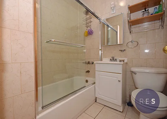 Rented by RES New York | media 5