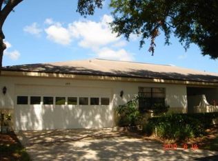 2519 Lancaster Dr, Sun City Center, FL 33573