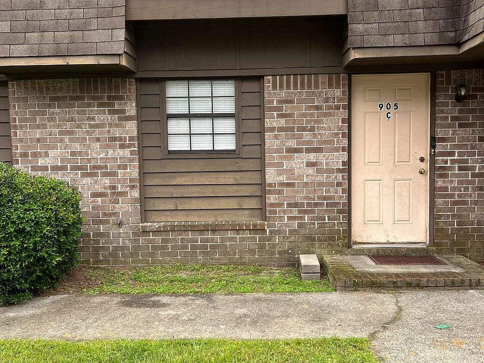 1st image of 905 W Pine St APT C