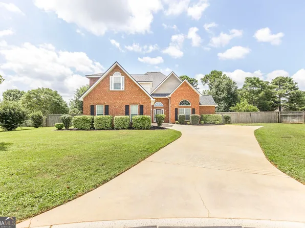 203 Ellen Ct, Warner Robins, GA 31088