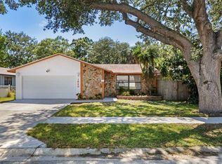 1628 12th St SW, Largo, FL 33778