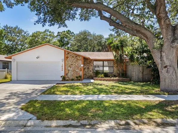 1628 12th St SW, Largo, FL 33778
