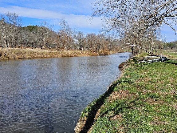 2nd image of 8655 Riverside Dr