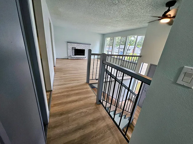 4323 SE 4th Pl — Photo 14