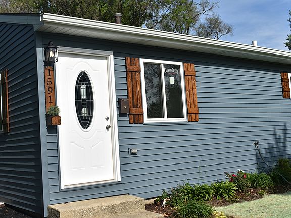 2nd image of 1591 Highland Ave