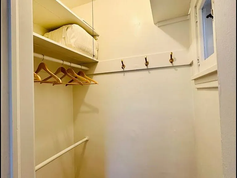 1295 Gordon Ave — Photo 18