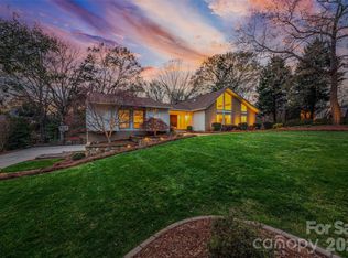4631 Carmel Valley Rd, Charlotte, NC 28226