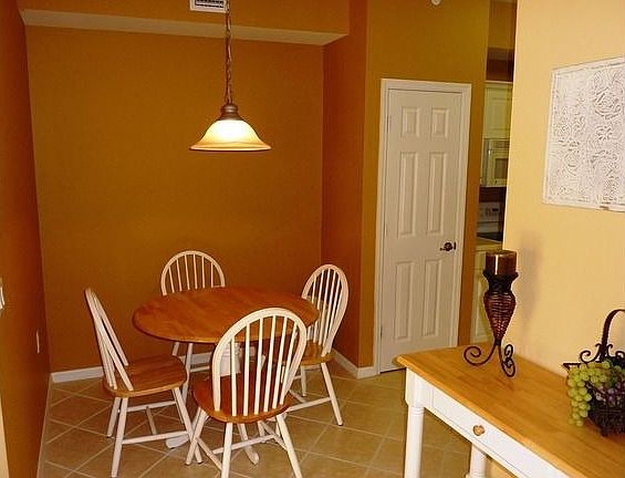 4th image of 3992 Bishopwood Ct E APT 101
