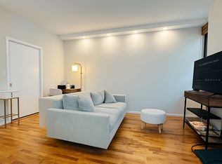 4 Lexington Ave APT 5F, New York, NY 10010