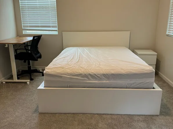 (undisclosed Address), Charlotte, NC 28216