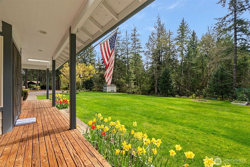 4th image of 5623 NW Millglade Lane