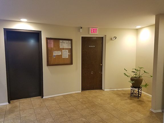 4th image of 3350 Carriage Way Dr #118