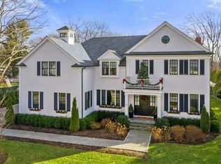 12 Mountview Rd, Wellesley, MA 02481