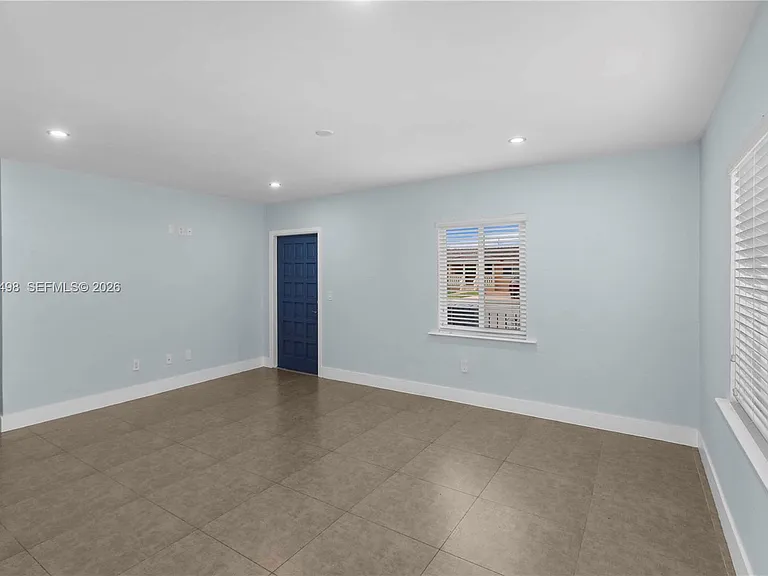 3171 NW 17th St — Photo 5
