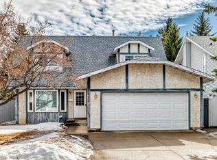 4207 147th St NW, Edmonton, AB T6H 5V6