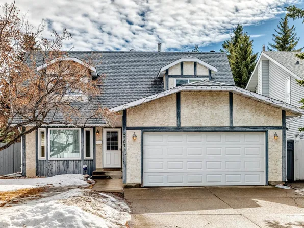 4207 147th St NW, Edmonton, AB T6H 5V6