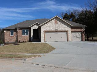 2219 N Citation Ave, Springfield, MO 65802